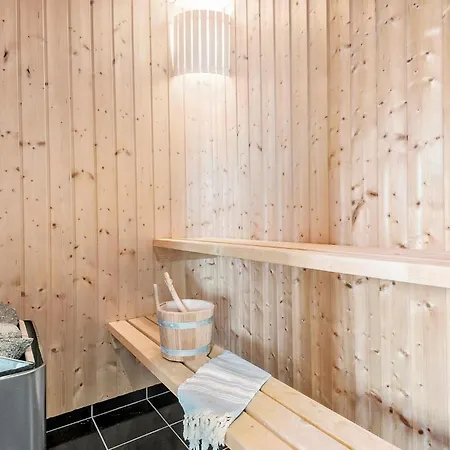 In With Sauna * Tarm