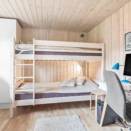 بيت للعطل In With Sauna *